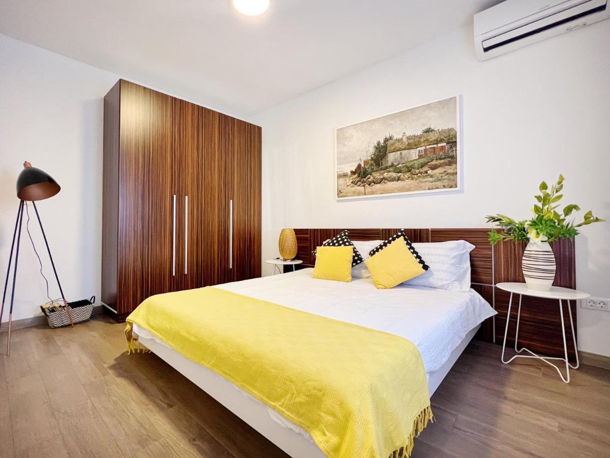 Apartments Teodora Maria Novigrad  Bagian luar foto